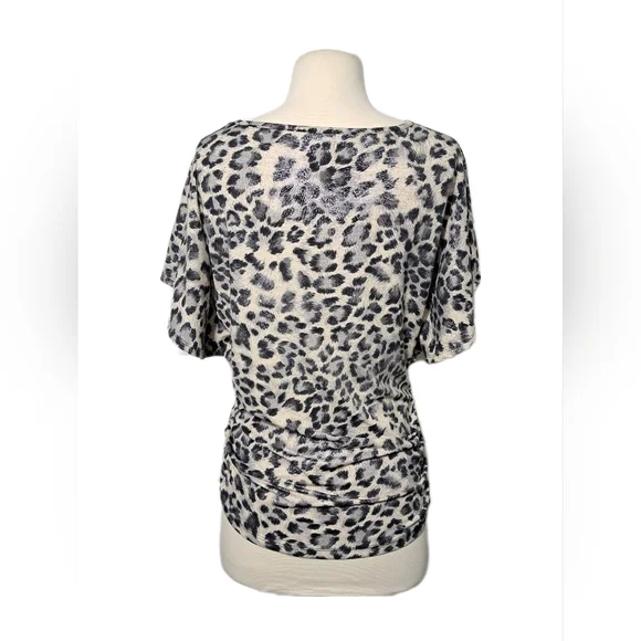 Moa Moa Women Tops Leopard Animal Print Stretch Large Blouse - Black and Cream - Picture 3 of 10